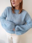Sweter damski „Cloud Mohair ” błękit 4.jpg