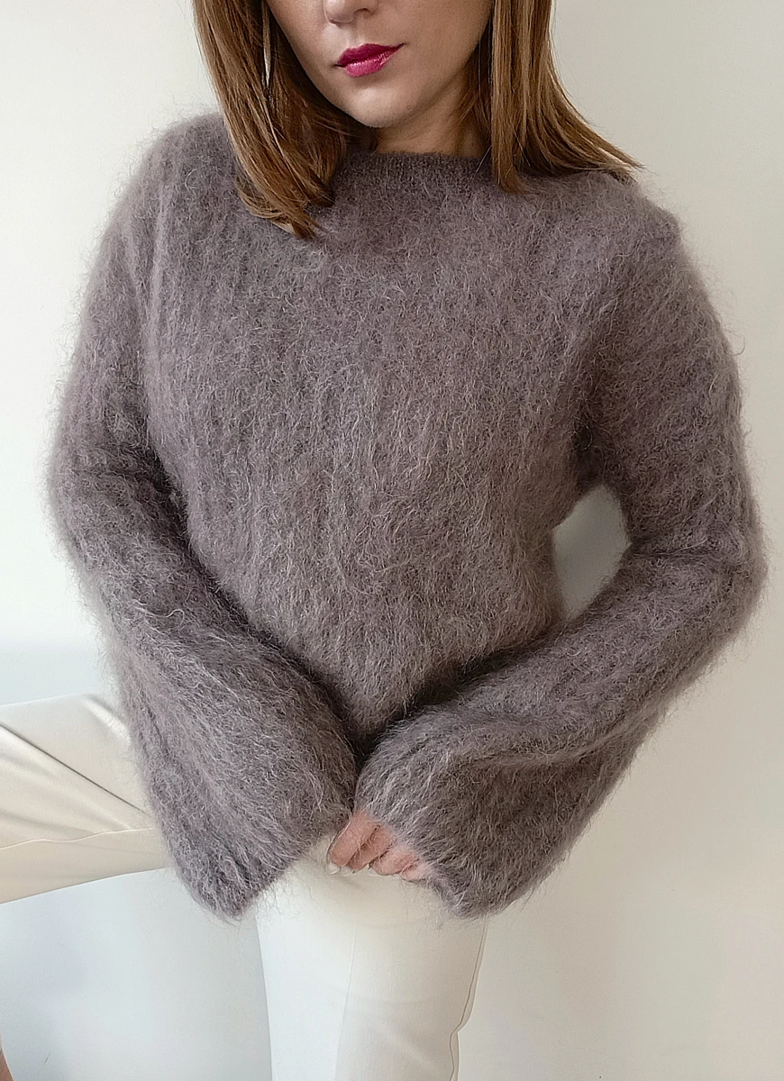 Sweter damski „Cloud Mohair ” brąz 3.jpg