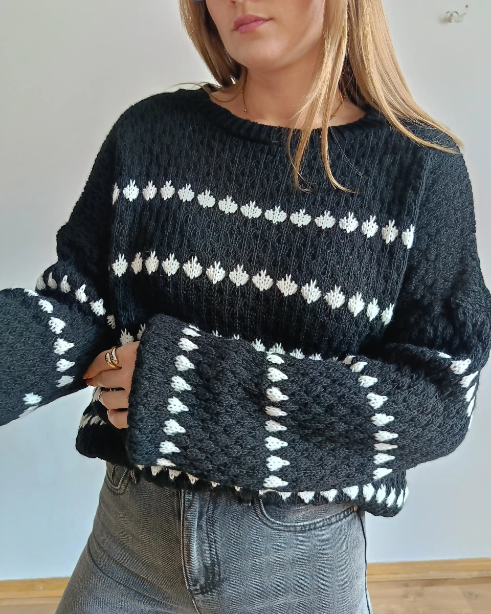 Sweter Retro Czarny 5 JPG.jpg